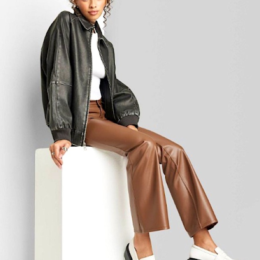 🍁 NWT Wild Fable Low Rise Flare Faux Leather Light Brown Pants 8